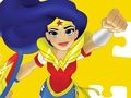 Joc Puzzle -ul fetelor de supereroi DC on-line