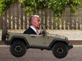 Joc Biden Wheelie  on-line