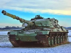 Joc Military Tanks Jigsaw on-line