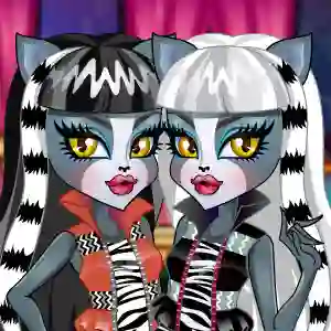 Joc Monster High Ear Doctor on-line