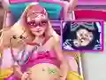Joc Superhero Pregnant Emergency on-line