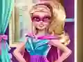 Joc Superhero Doll Closet on-line