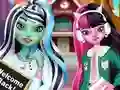 Joc Monster Girls Back To School on-line
