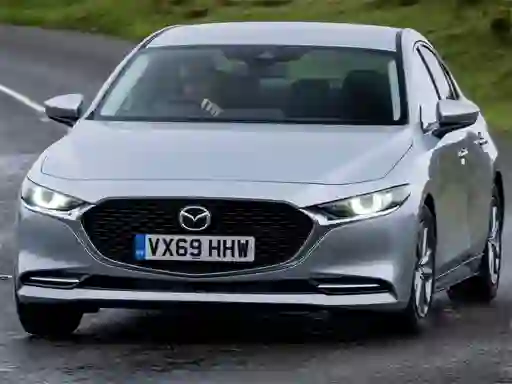 Joc Mazda 3 Sedan on-line