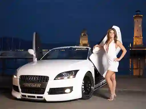 Joc Miss Tuning Show Girls on-line