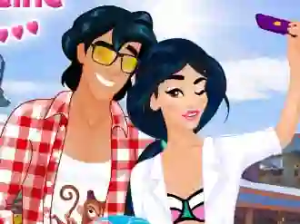 Joc Couple Travel Selfie on-line