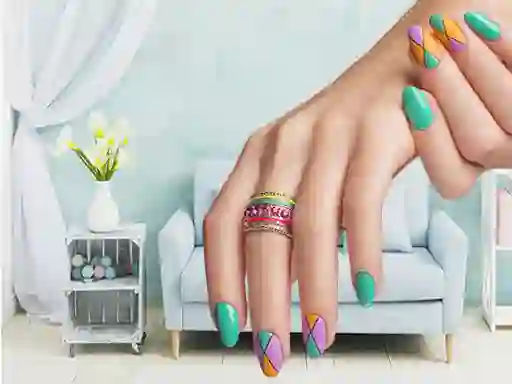 Joc Nail Art Puzzle on-line