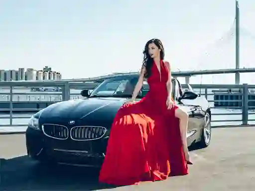 Joc Girls and Cars on-line