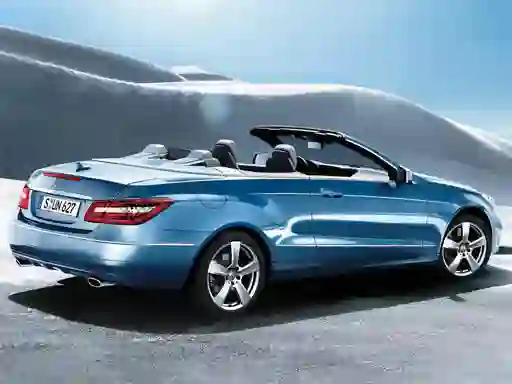 Joc Cabriolet Roadster Puzzle on-line