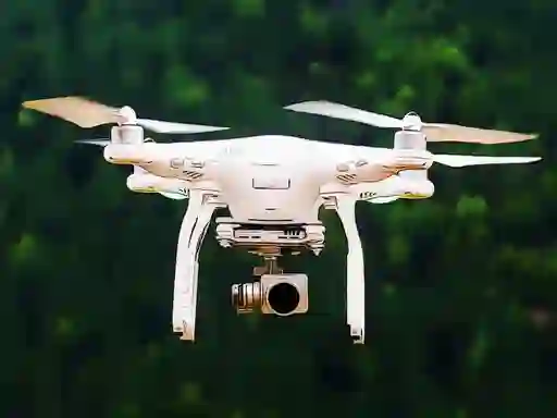 Joc Flying Drone Puzzle on-line