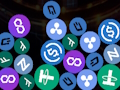 Joc Îmbină puzzle-ul Crypto 2048  on-line