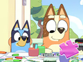 Joc Jigsaw Puzzle: Ziua de colorat al familiei Bluey  on-line