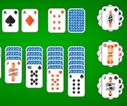Joc Klondike Solitaire 4 costume  on-line